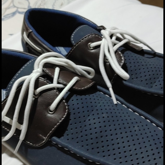 Slip on shoes - Picture 2 of 5